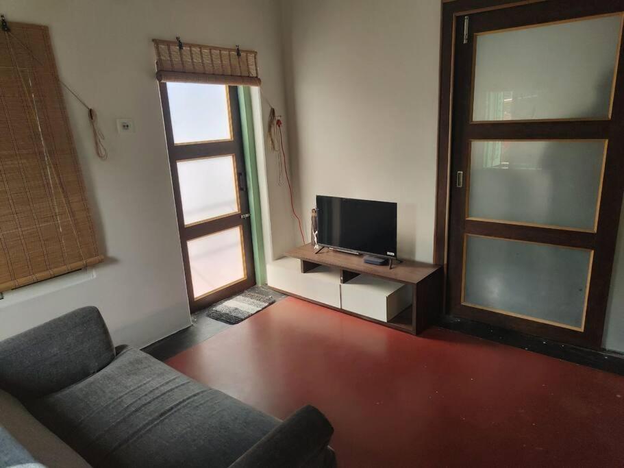 Apartment The Turquoise Letterbox - Twin At Kolkata